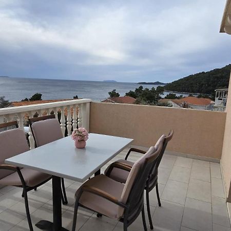 Apartman Grosic برنا المظهر الخارجي الصورة