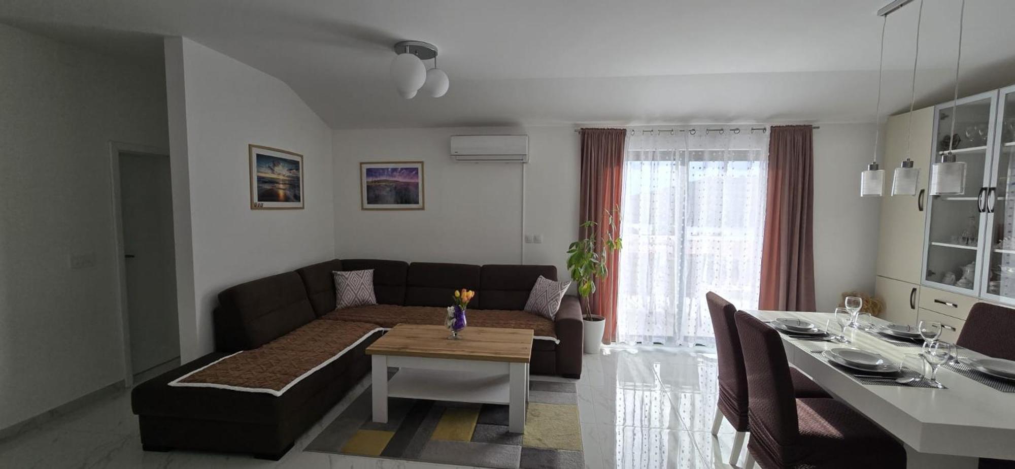 Apartman Grosic برنا المظهر الخارجي الصورة